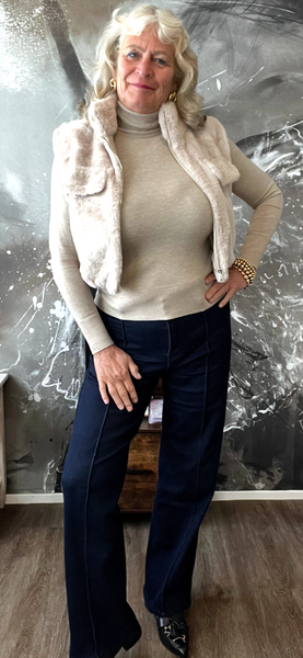 Bluette body warmer beige