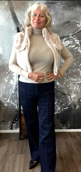 Bluette body warmer beige