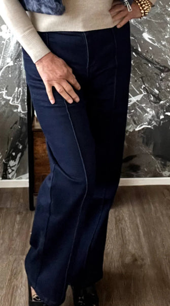 Fashion trends jeans wide leg