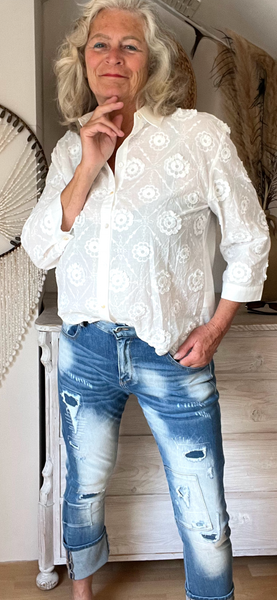 Bluette blouse met rozetten