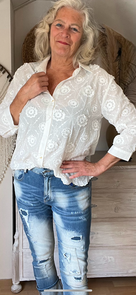 Bluette blouse met rozetten