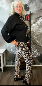 Fashion trends panter print broek