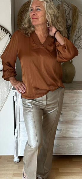 Chastar zijden blouse camel