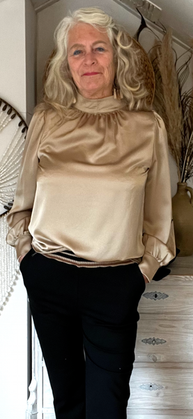 Nayyar blouse met satijn look